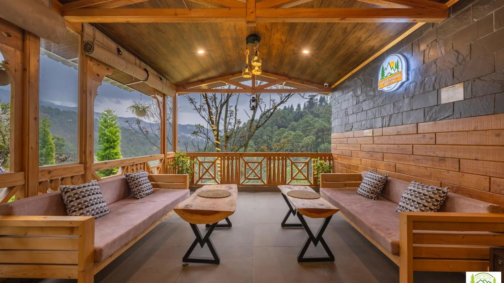 Silent Woods 3 Bhk Wooden Cottage Shimla