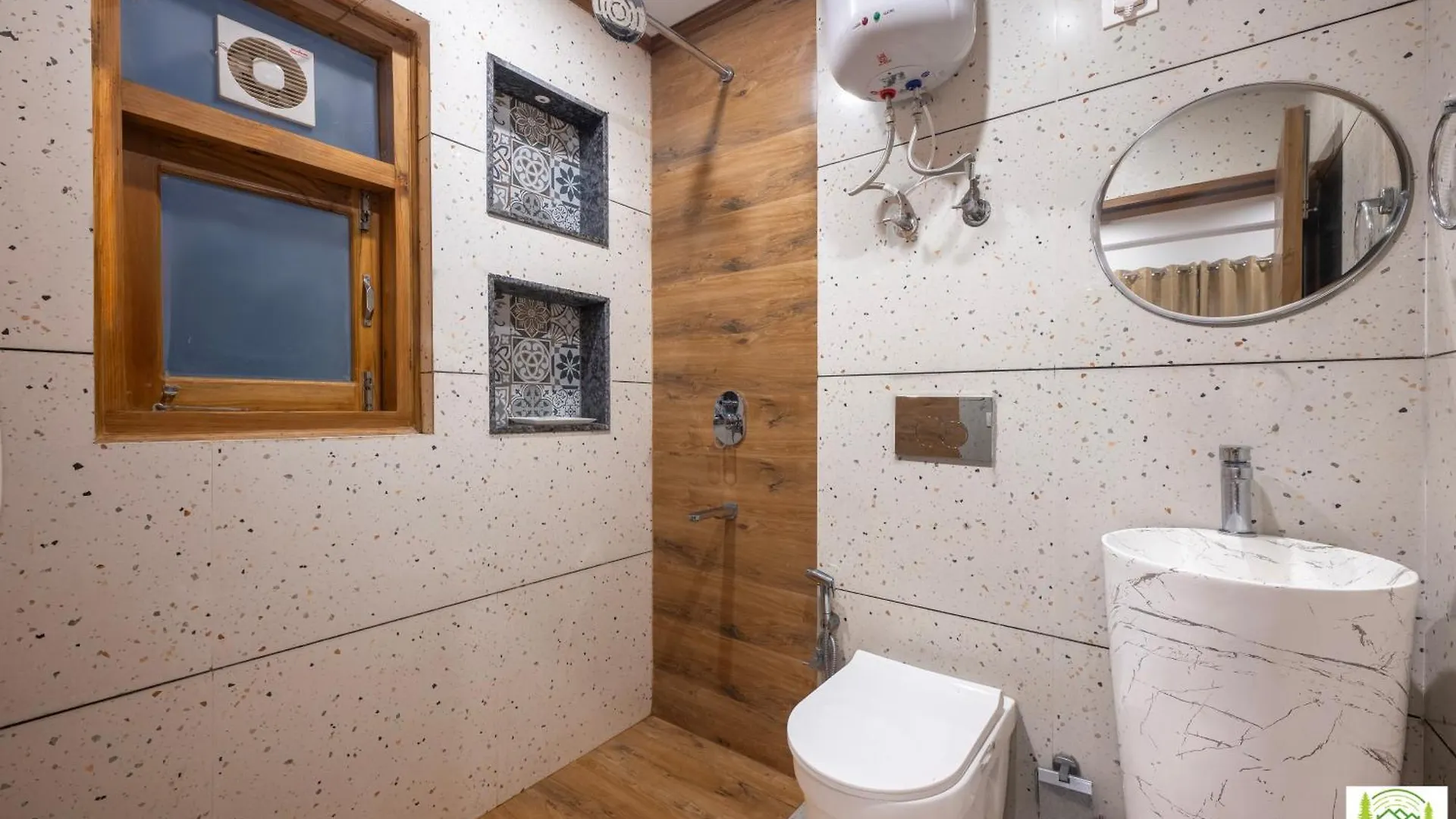 Silent Woods 3 Bhk Wooden Cottage Shimla 0*,  India