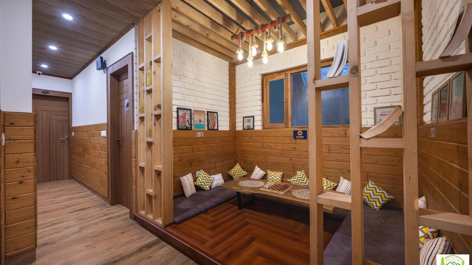 Villa Silent Woods 3 Bhk Wooden Cottage Shimla India